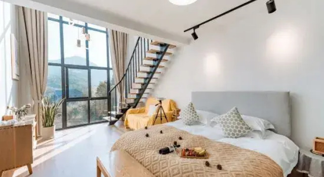Люкс с 2 комнатами с видом на горы Mood Club Theme Holiday Hostel