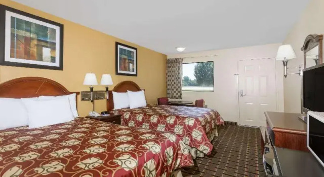 Номер Standard Days Inn by Wyndham Blakely