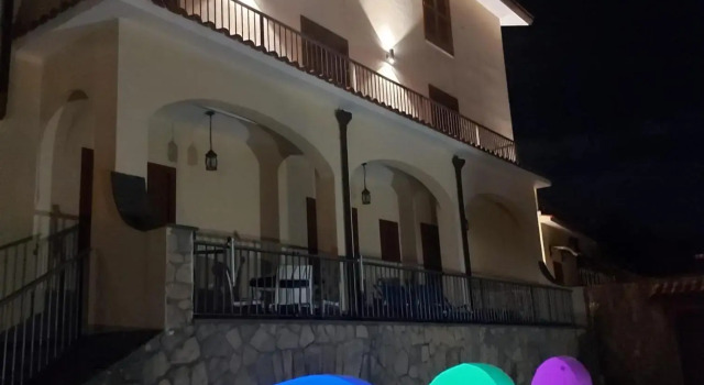 Appartamento Emma in Villa Laura, Забронировать Апартаменты/квартира Отели Скал с парковкой, Парковка