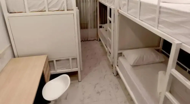 Кровать в общем номере TarTar & Nay Hostel