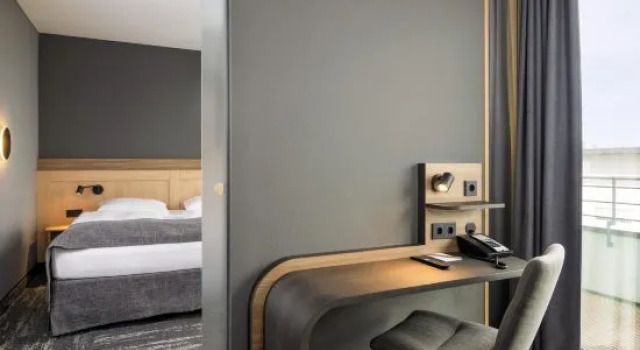 Люкс с балконом Best Western Plus Hotel Papenburg