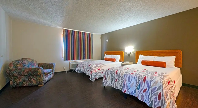 Четырёхместный номер Premium Budget Inn Gladstone By OYO - Portland Clackamas