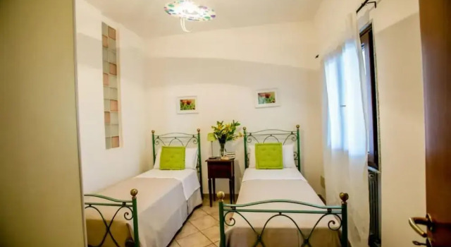 Esclusiva Villa a Ostuni con Piscina 1km dal Mare