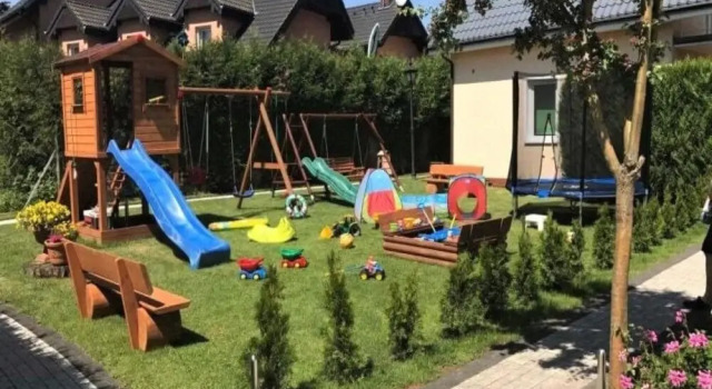 Коттедж Large, comfortable holiday homes close to the sea