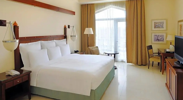 Двухместный номер с видом на океан и горы Wyndham Garden Salalah Mirbat