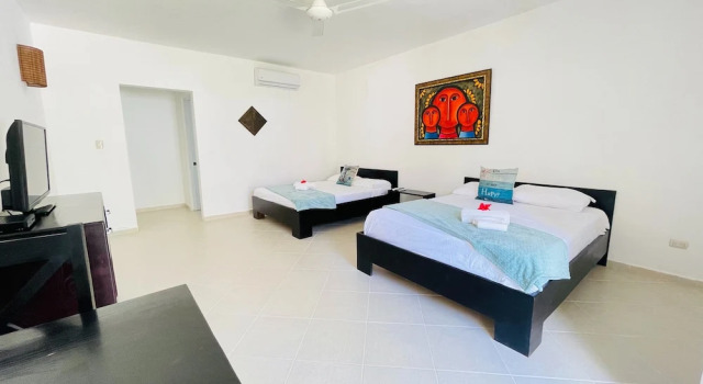 Standard Vierer Zimmer mit Balkon Solaz Boutique Hotel