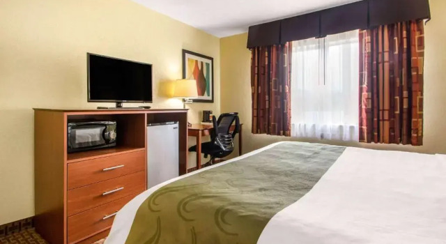 Трёхместный люкс Comfort Inn & Suites Wisconsin Dells