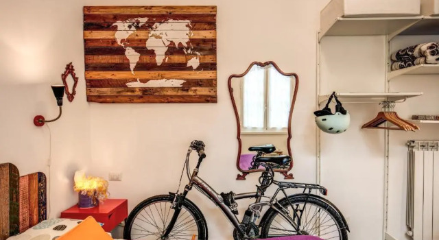 Free Bike in Urban Chic Studio - by BRAVE