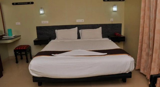 Hotel Rajam