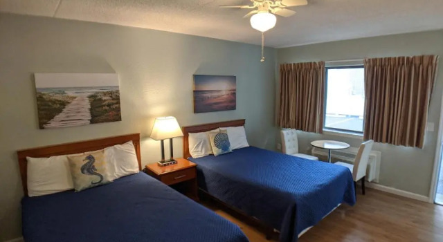 Четырёхместный номер Standard Sand Pebble Motor Lodge