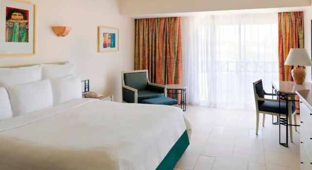 Двухместный номер Standard с видом на бассейн Naama Bay Promenade Beach Resort Managed By Accor