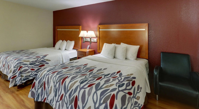 Четырёхместный номер Deluxe Red Roof Inn Springfield, OH