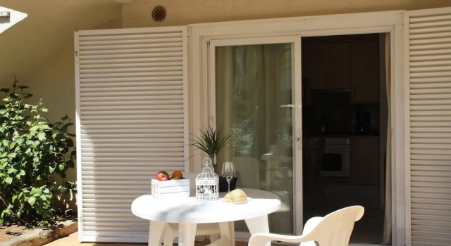 Апартаменты Цокольный этаж с 2 комнатами Apartaments Ocean Canada