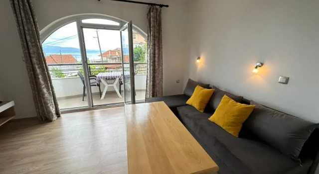 Stefanoski Guesthouse, Book Hotel Billige hoteller i Konjsko