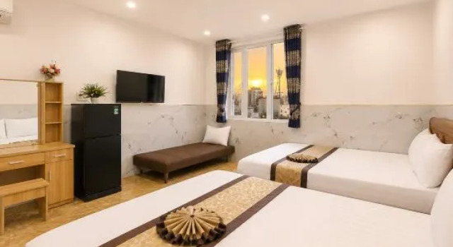 Номер Standard Yoyo Airport Saigon Hotel