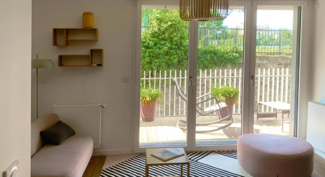 Versailles brand new flat 10mn walk from Palace, Book Apartment Versailles 