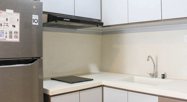 Номер Standard New Furnished with City View 2BR Apartment M-Town Residence