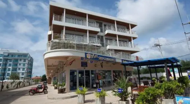 Grand Beach Condo B404 by Malai