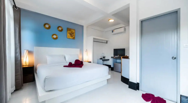 Двухместный номер Economy с балконом Crystal Bay Beach Resort