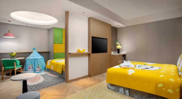Двухместный люкс Holiday Inn Shanghai Dishui Lake by IHG