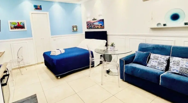 Апартаменты Comfort DonnAnna Naples City Center