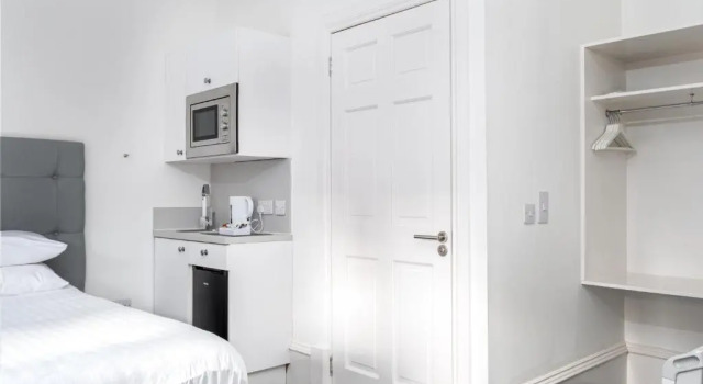 Студия Deluxe Kelpies Serviced Apartments