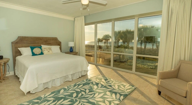 Номер Standard Oceania 106 3 Bedroom Condo by RedAwning