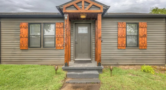 Monticello Cottage in Tulsa, Varaa Lomakoti Tulsa Oklahoma, lähellä Owen Park