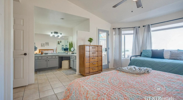 FRESHWATER FUN - Pet & Family Friendly with Great Location!, Prenota Hotel Bullhead City Arizona