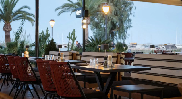 Номер Superior Civitas Suites Hotel