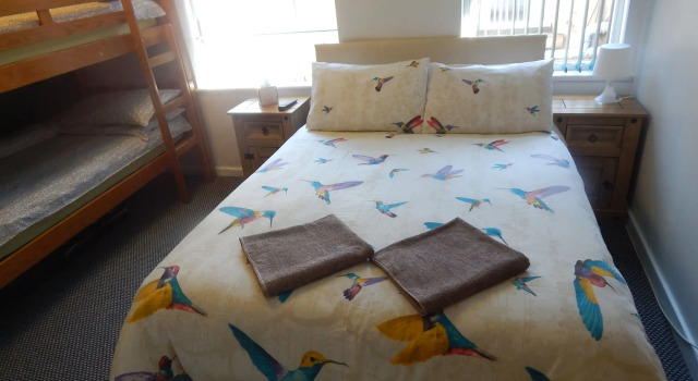 Llanryan Guest House, Забронировать Гостевой дом Гостевые дома Блэкпул, рядом с Рынок на улице Абингдон, Гостевой дом