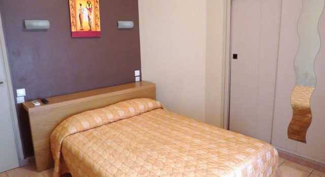Mistral, Prenota Hotel Hotel a Alvernia con parcheggio, Parcheggio