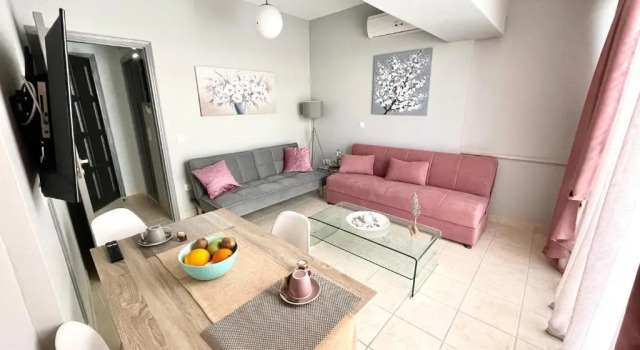 Апартаменты Deluxe Melenia Suites