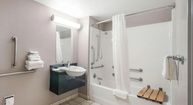 Четырёхместный номер Standard Studio 6 Laredo, Tx - North I-35