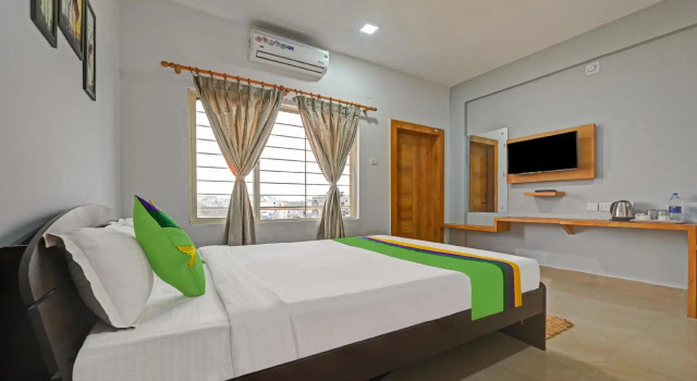 Hotel Sidhartha Inn by OYO Rooms, Book Hotel Hotels in Puri with Parking, Parking