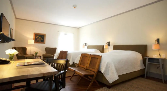 Четырёхместный номер Standard Hotel on North
