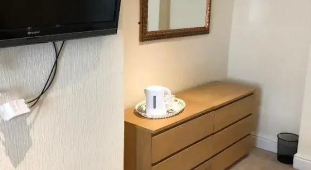 Wellington Tavern Accommodation, Book Hotel Dewsbury West Yorkshire