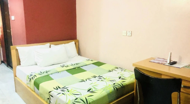 Номер Standard Marble Brand Hotel