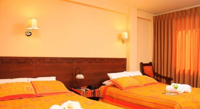 Трёхместный номер Executive QASANA HOTEL Plaza Calca