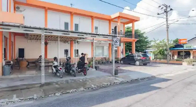 Urbanview Hotel Bundaran Besar Palangkaraya by RedDoorz, Buchen Sie Hotel Palangka Raya Kalimantan Tengah