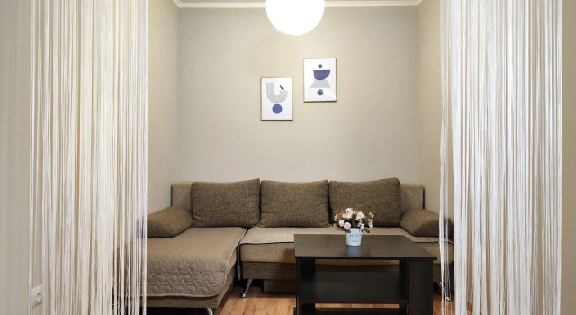 Panda Home on 24 Hervier Street, building 3, Prenota Appartamento Hotel a Tyumen Region con parcheggio, Parcheggio