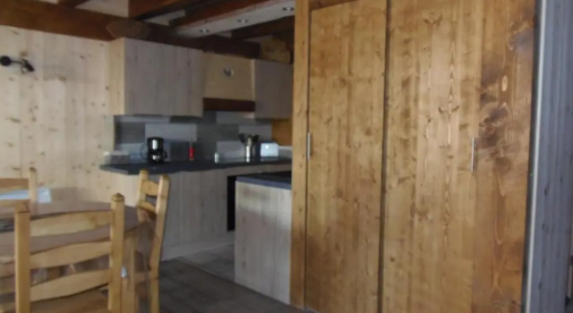 Апартаменты Chalet laubépine résidence B&B