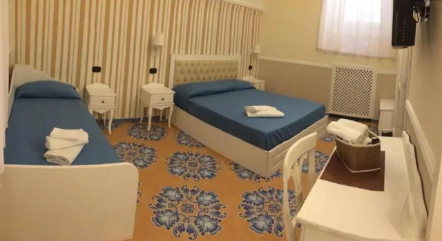 Номер Economy Bed & Breakfast Medea