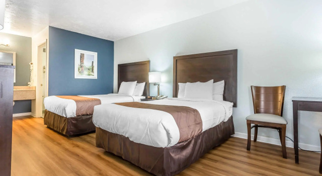 Четырёхместный номер Standard с видом на океан Quality Inn Carolina Oceanfront