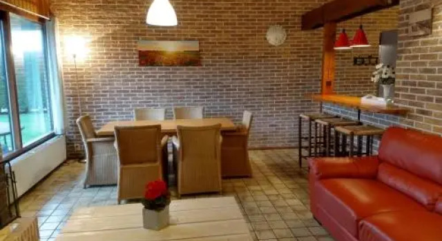 HUIS MARIANNE Bed by the Sea, Rezerwuj Hotel Hotele w Walcheren z basenem, Basen
