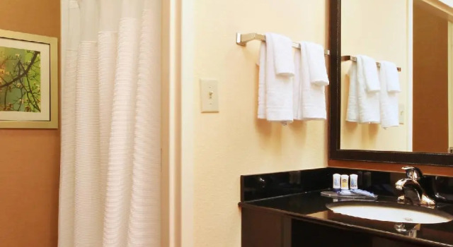 Четырёхместный номер Standard Best Western Plus Las Colinas Inn & Suites