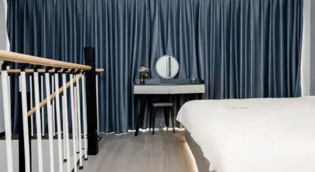 Люкс Leshan Yunrong Hotel (Shihao Plaza Branch near Leshan High-speed Railway Station)