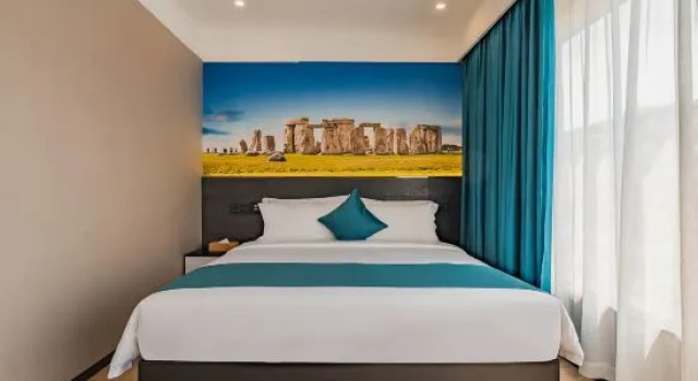 Люкс Business Meichen Hotel (Jiangmen 33 Xu Street Diwang Plaza)