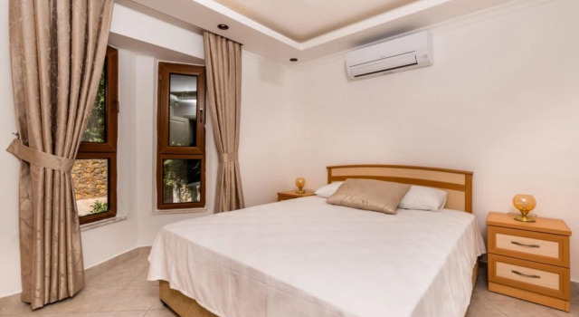 Great Flat 300 m to Beach With Shared Pool in Kas, Забронировать Отель Анталья провинция Анталья