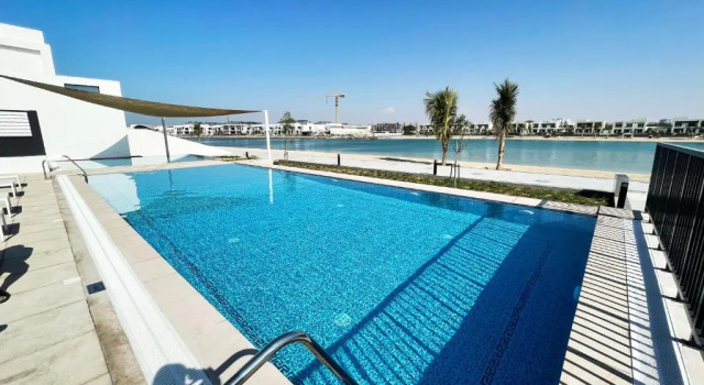 Вилла RH- 4BR Luxurious Villa with Private Pool, beach access